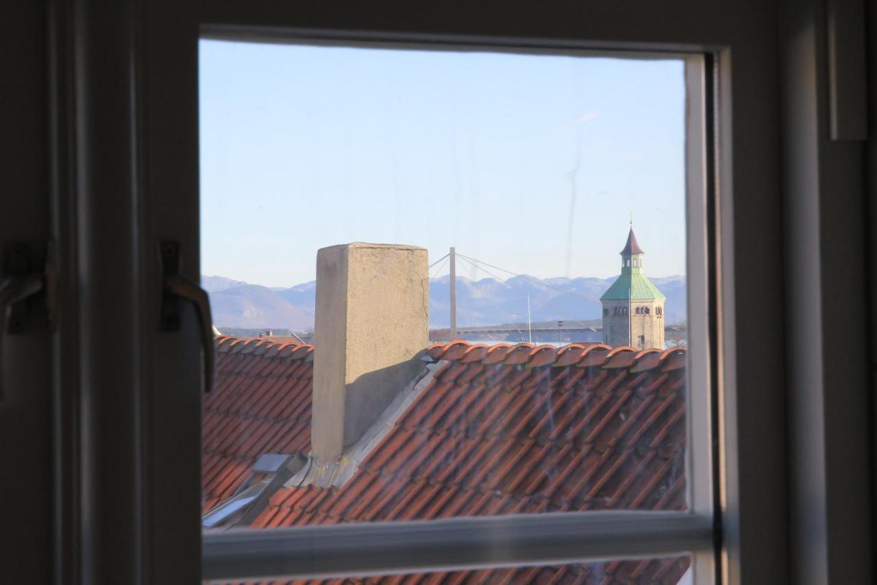 Apartment Saga Caves Straen