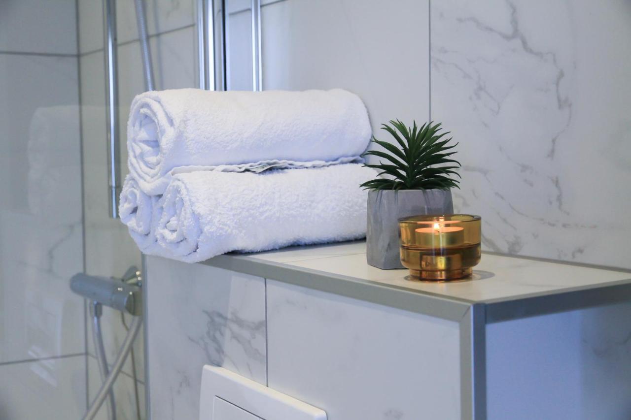 Saga Caves Straen Apartment *